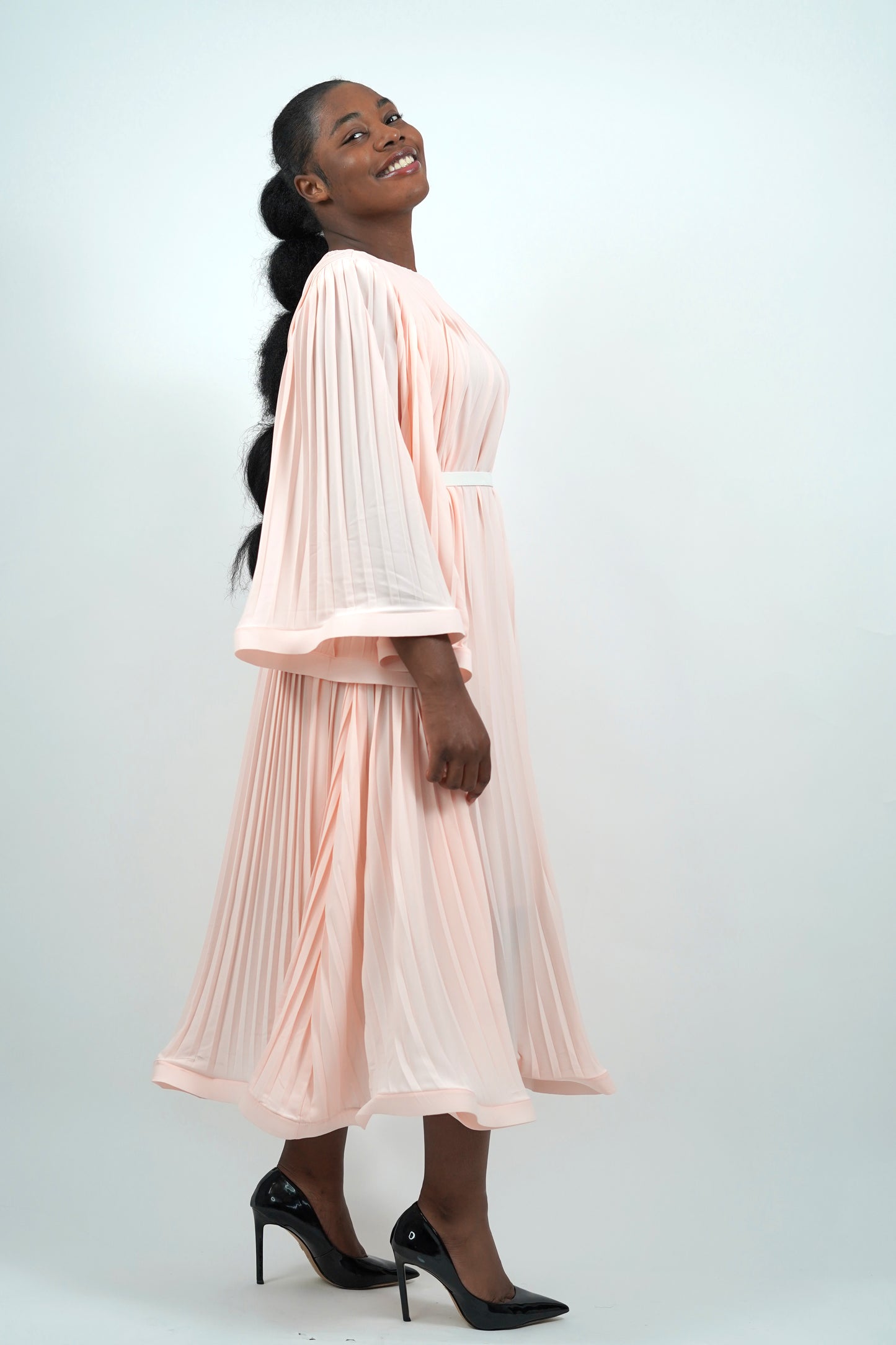 Savannah Blush Pleated Midi Dress