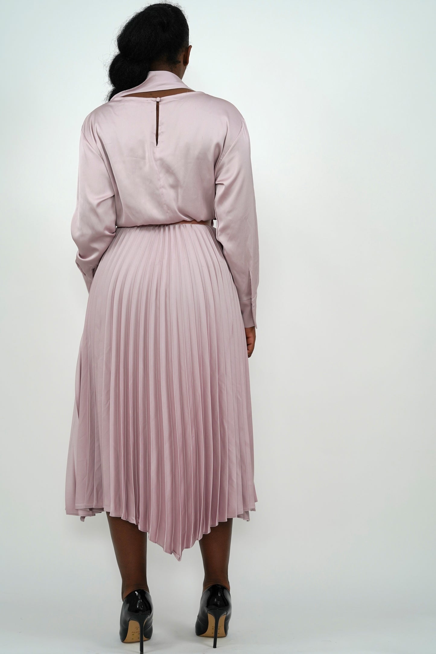 Isabella scarfed pink dress